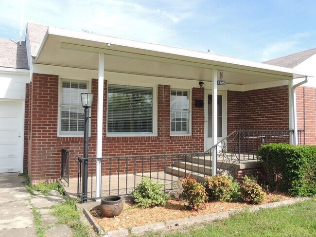 Building Photo - 1125 S Delaware Pl, Tulsa, OK 74104