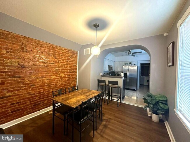 Building Photo - 1629 Patapsco St
