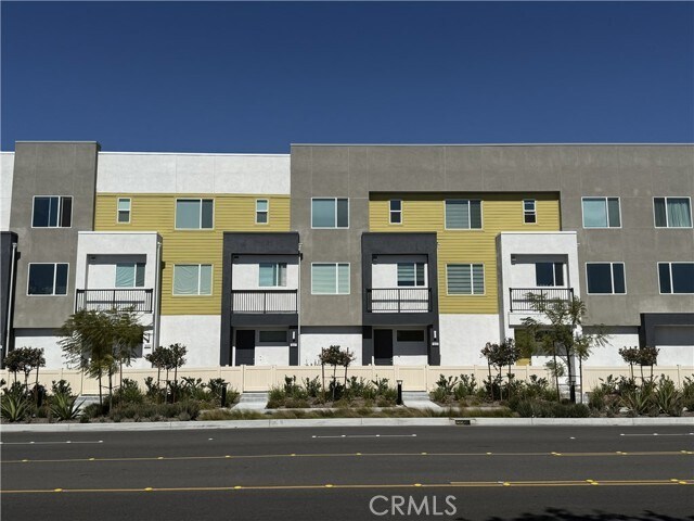 Building Photo - 243 S Sand Palm Dr