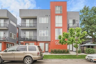 Building Photo - 927 Inca St