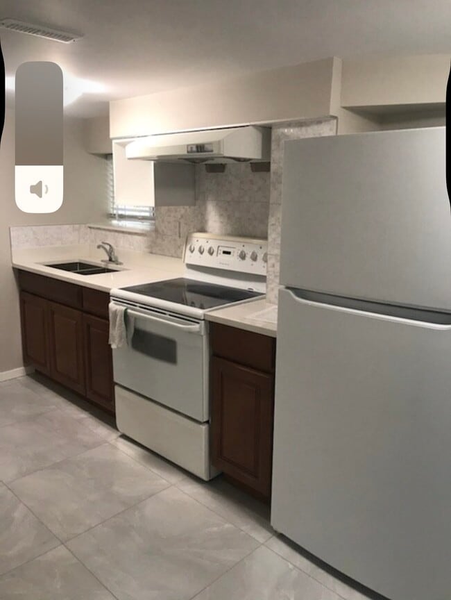 Photo du bâtiment - 2125 W 45th Ave