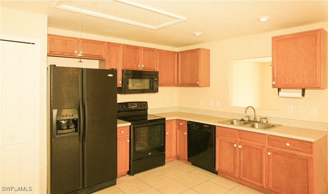 Primary Photo - 5124 30th St SW