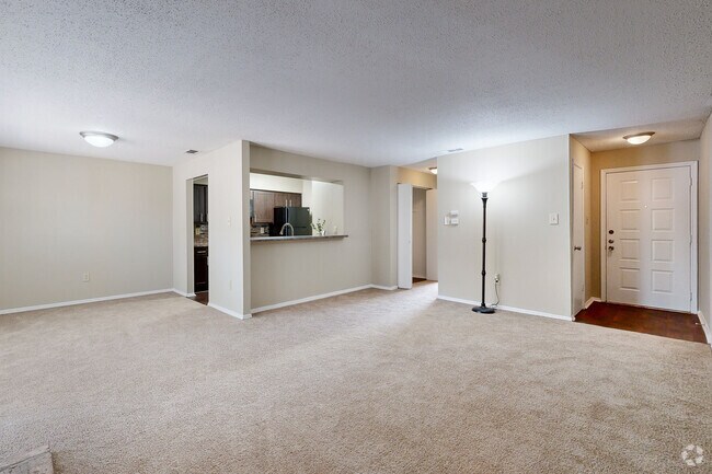1BD, 1BA - 950SF - Sala de estar - The Oakley at Hillcrest
