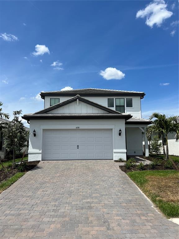 Foto principal - 6228 Baywood Ct