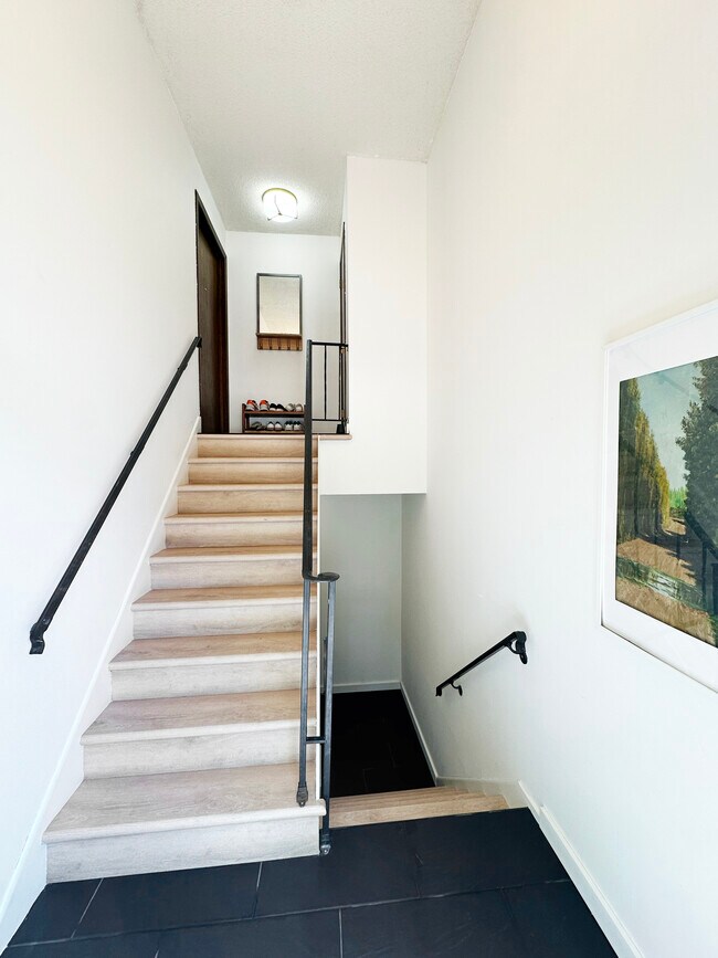 Entryway to lower unit - 1197 County Road B W