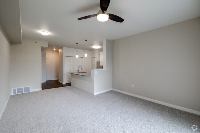 1BR, 1BA - 741SF - Living Room - Stoney Pointe Apartment Homes