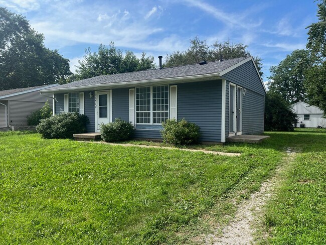 Foto del edificio - Updated 3 bed 1 bath home - Available Now