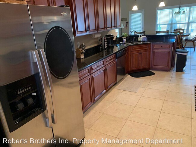 Foto del edificio - 4 br, 3 bath House - 7301 Morse Loop