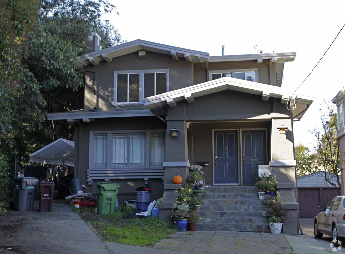 Foto del edificio - 717-719 Haddon Pl