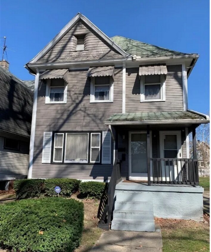 Primary Photo - 226 Kenilworth Ave