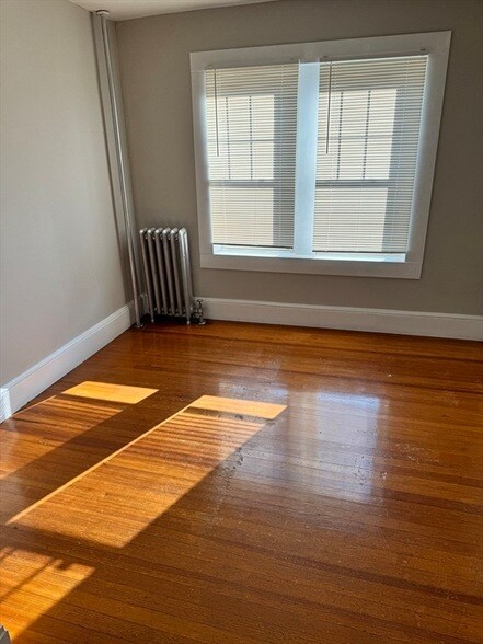 Foto del edificio - 91 Sumner Ave