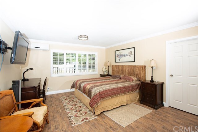 Building Photo - 726 S Prospero Dr