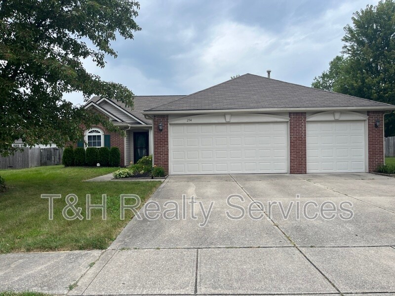 Primary Photo - 294 Lazy Hollow Dr