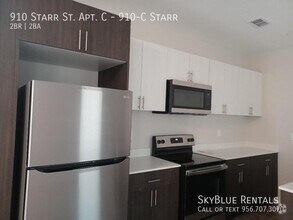 Building Photo - 910 Starr St