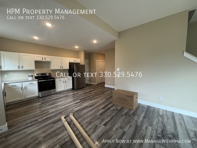 Building Photo - 5139 13th St SW