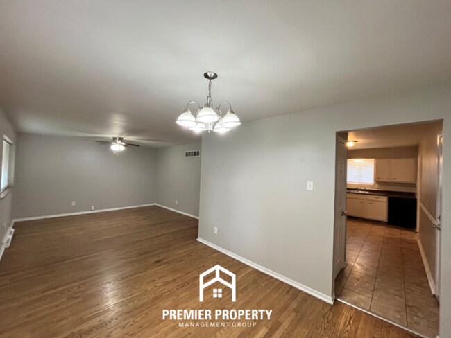 Foto del edificio - 8793 Boyce Pl