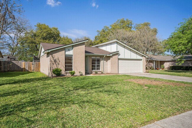 Foto del edificio - 5904 Misty Meadow St