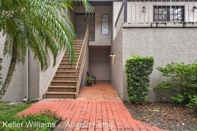 Foto del edificio - 2 br, 2 bath House - 1094 Azalea Lane #4