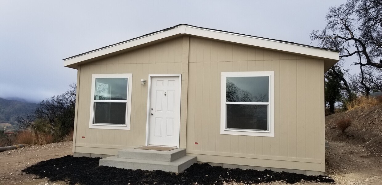 Foto del edificio - 42 Trampa Canyon Rd