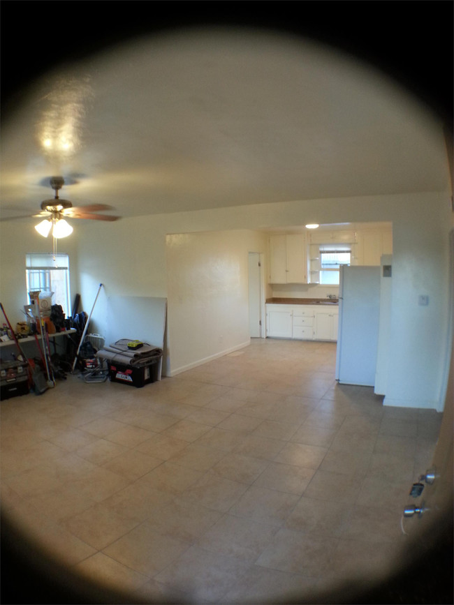 Building Photo - 8696 Tyler St