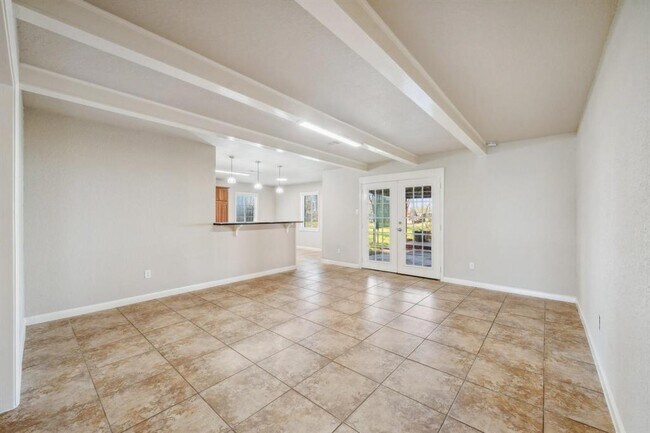 Foto del edificio - 4701 Frontier Dr