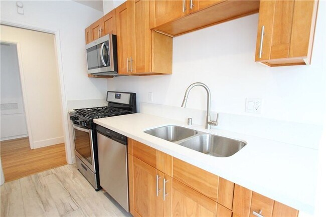 Foto del edificio - 1247 11th St