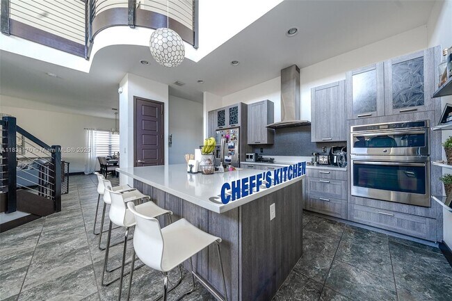 Foto del edificio - 15976 SW 136th Terrace