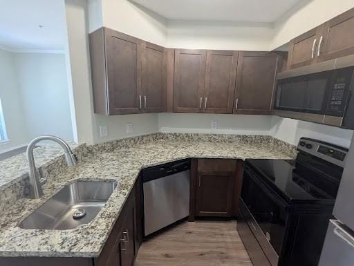 Building Photo - 6000 Shepherd Mountain Cove