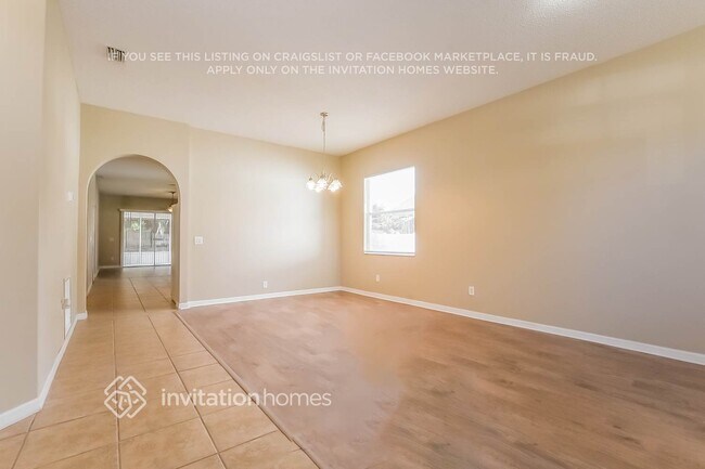 Building Photo - 400 Oak Springs Ct