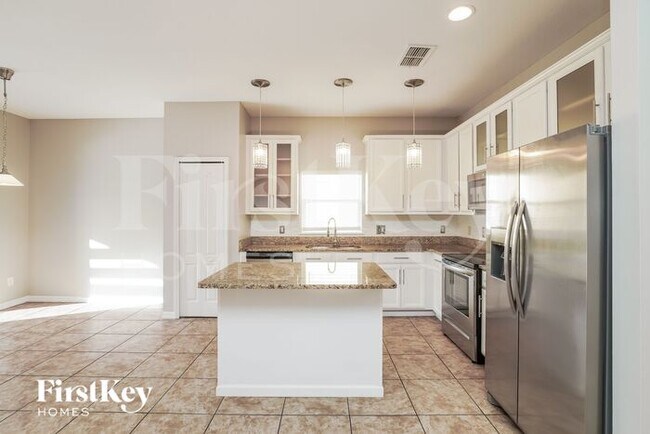 Foto del edificio - 1823 Ribbon Falls Pkwy