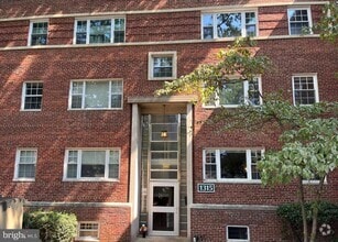 Building Photo - 1315 N Ode St