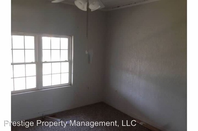 Building Photo - 2716 N Kings Hwy