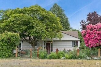 Building Photo - 13504 16th Ave NE