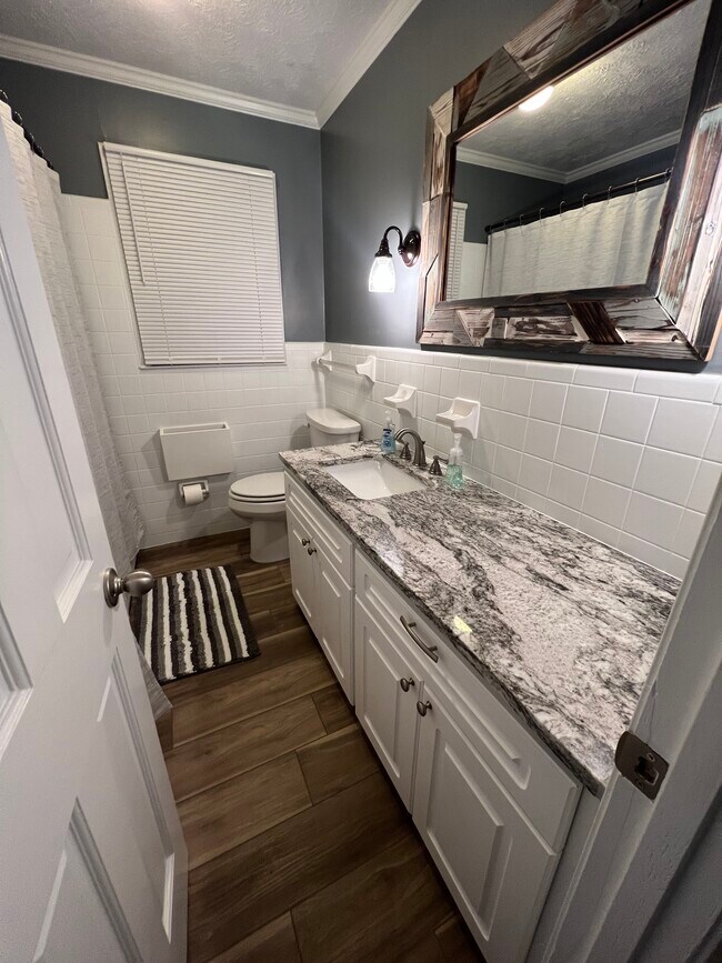 Foto del edificio - 810 Jefferson River Rd