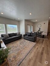 Building Photo - 3120 S 200 W