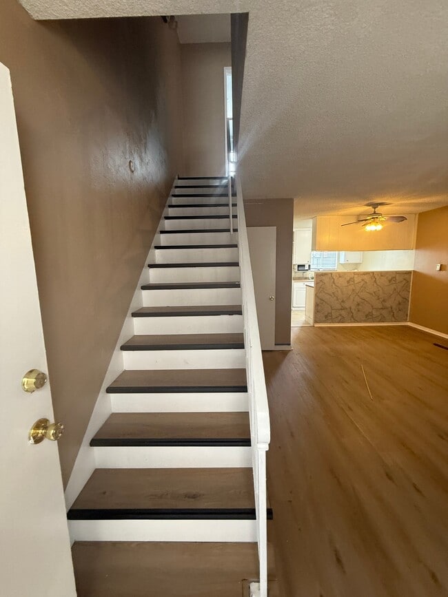 Building Photo - 4530 Vandever Ave