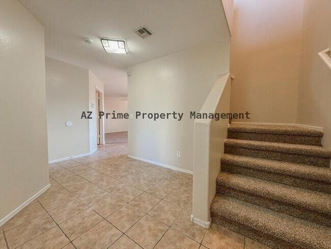 Building Photo - 24016 N Oasis Blvd