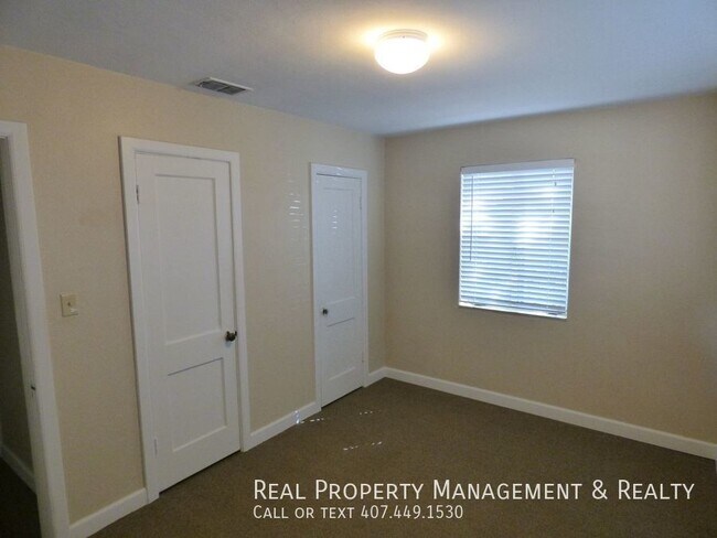 Building Photo - Nice 2 BR / 1 BA Duplex In Winter Park
