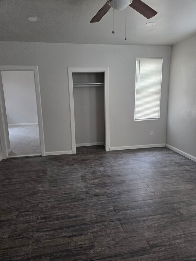 Foto del edificio - 440 E Cheltenham Ave