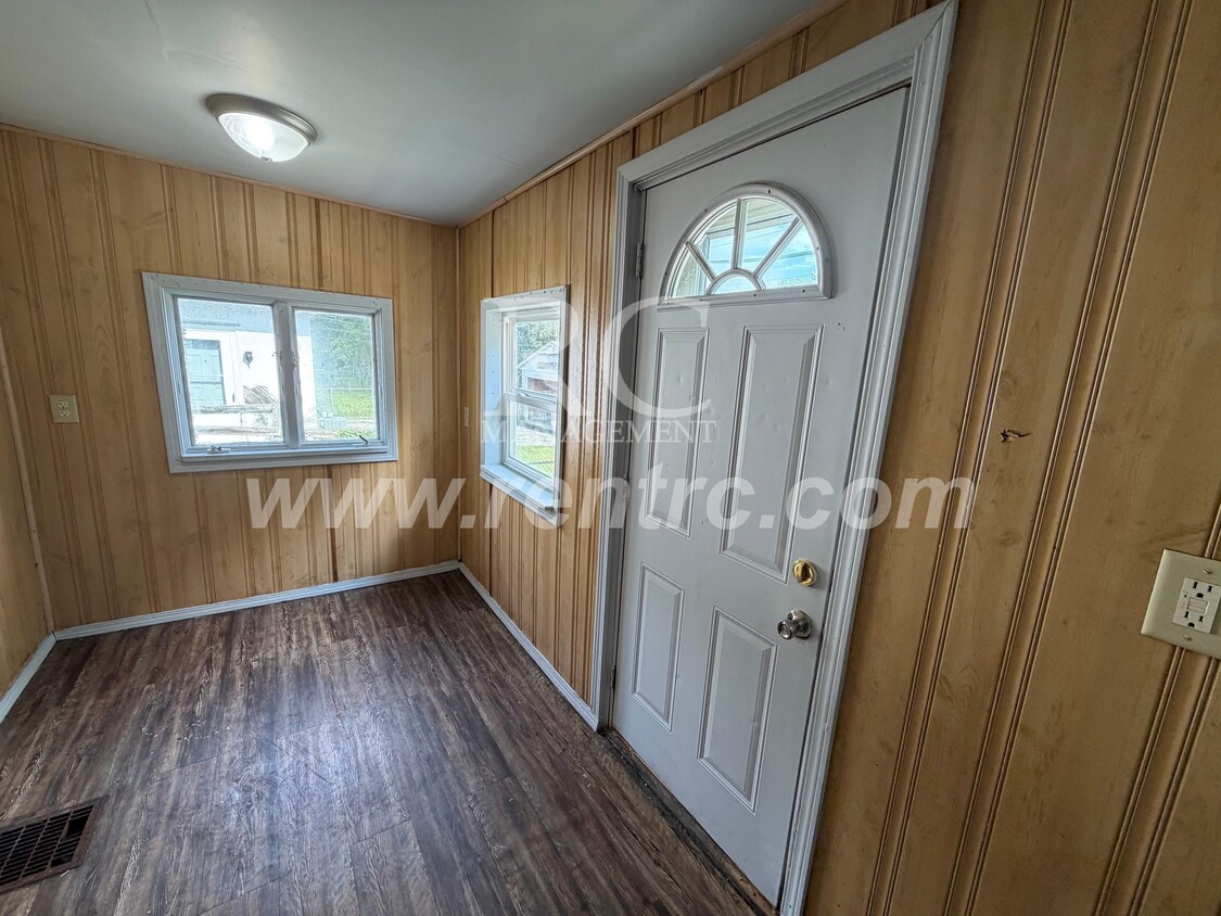 9 Cronkhite Ave, Danville, IL 61832 - House Rental in Danville, IL ...