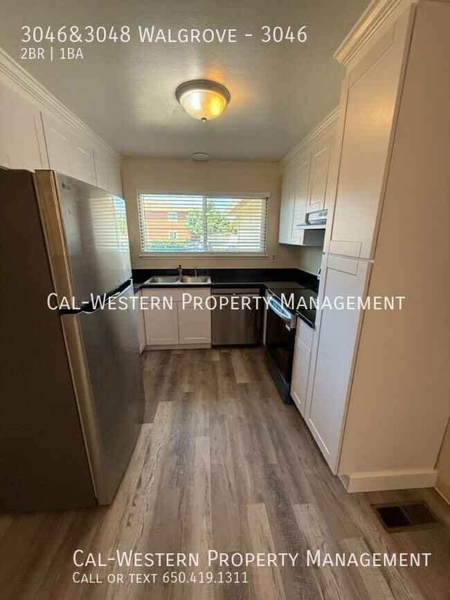 Foto del edificio - 3046&3048 Walgrove-3046