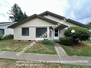 Building Photo - 1540 Diamond Rd SE