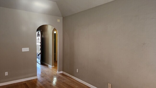 Foto del edificio - Beautiful 3 Bedroom 2 Bath in Edmond!  Gre...