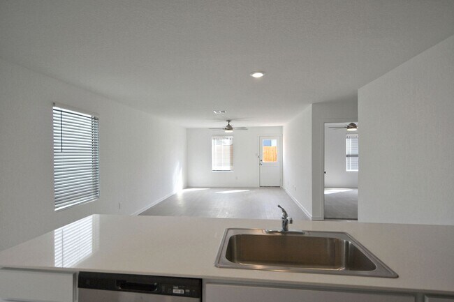 Building Photo - 11559 Field Briar