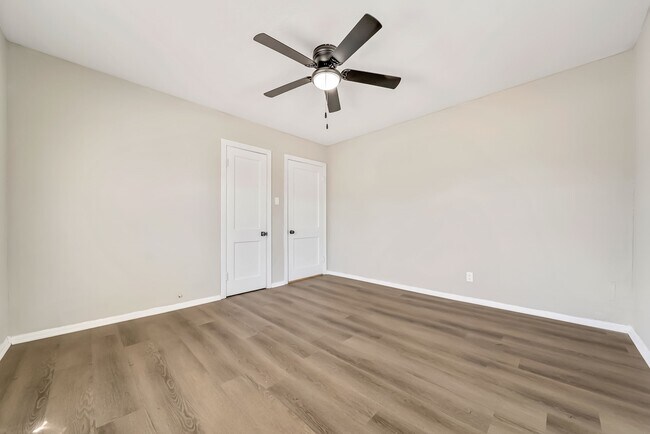 Foto del edificio - 2619 Nettleton St