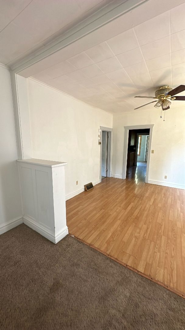 Foto del edificio - 3 Bedroom, 1 Bath home in Little Falls, MN with 3 car detached (Insulated & Heated) garage