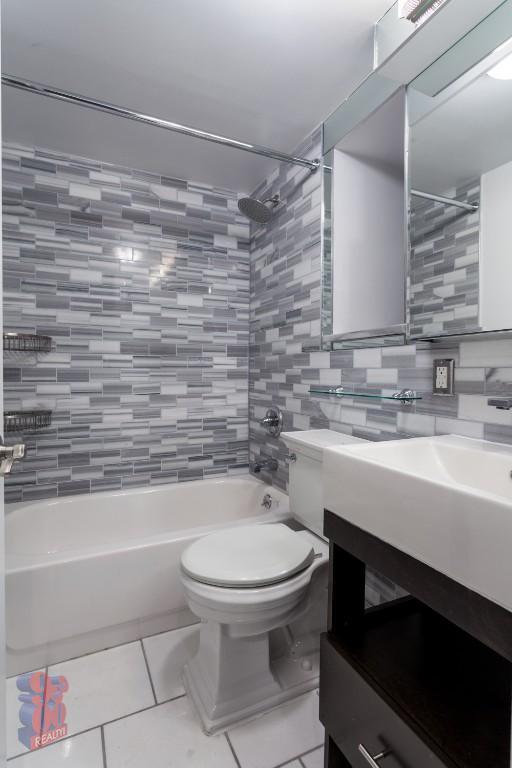 Building Photo - 2 bedroom in NEW YORK NY 10003