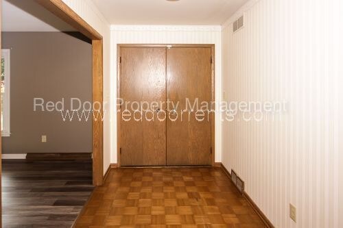 Building Photo - 5450 Allisonville Rd