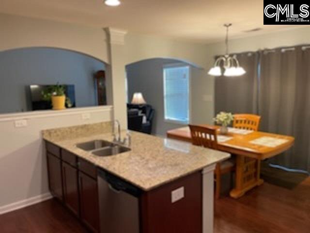 Foto del edificio - 317 Finch Ln