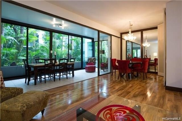 Foto del edificio - 4999 Kahala Ave